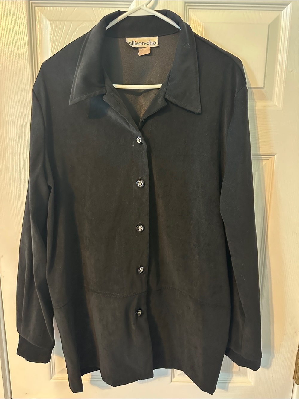 Allison-Che Black Button-Front Suede Jacket
